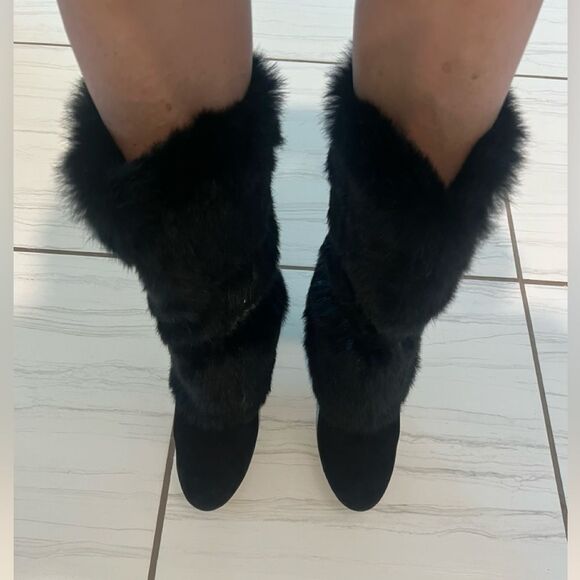 👢Aquatalia black fur fluffy belted Italian heel mid calf slip on boots boots 7 - Picture 3 of 13